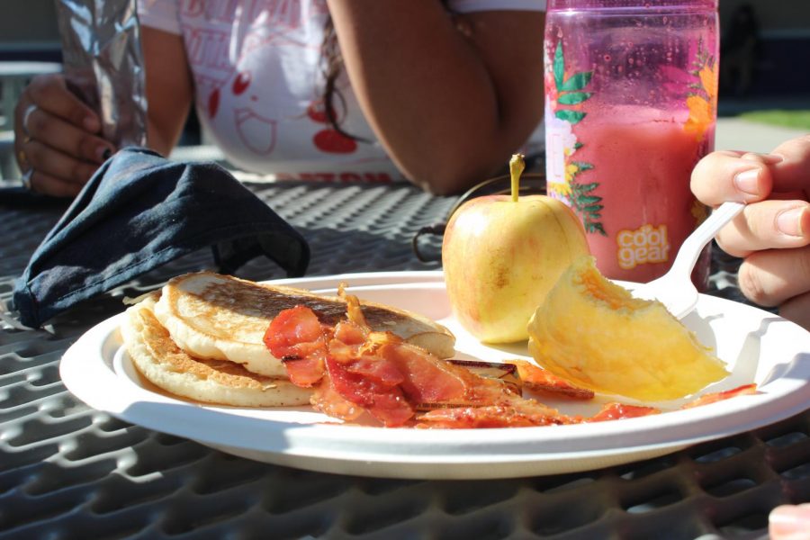 A students meal at the breakfast.  