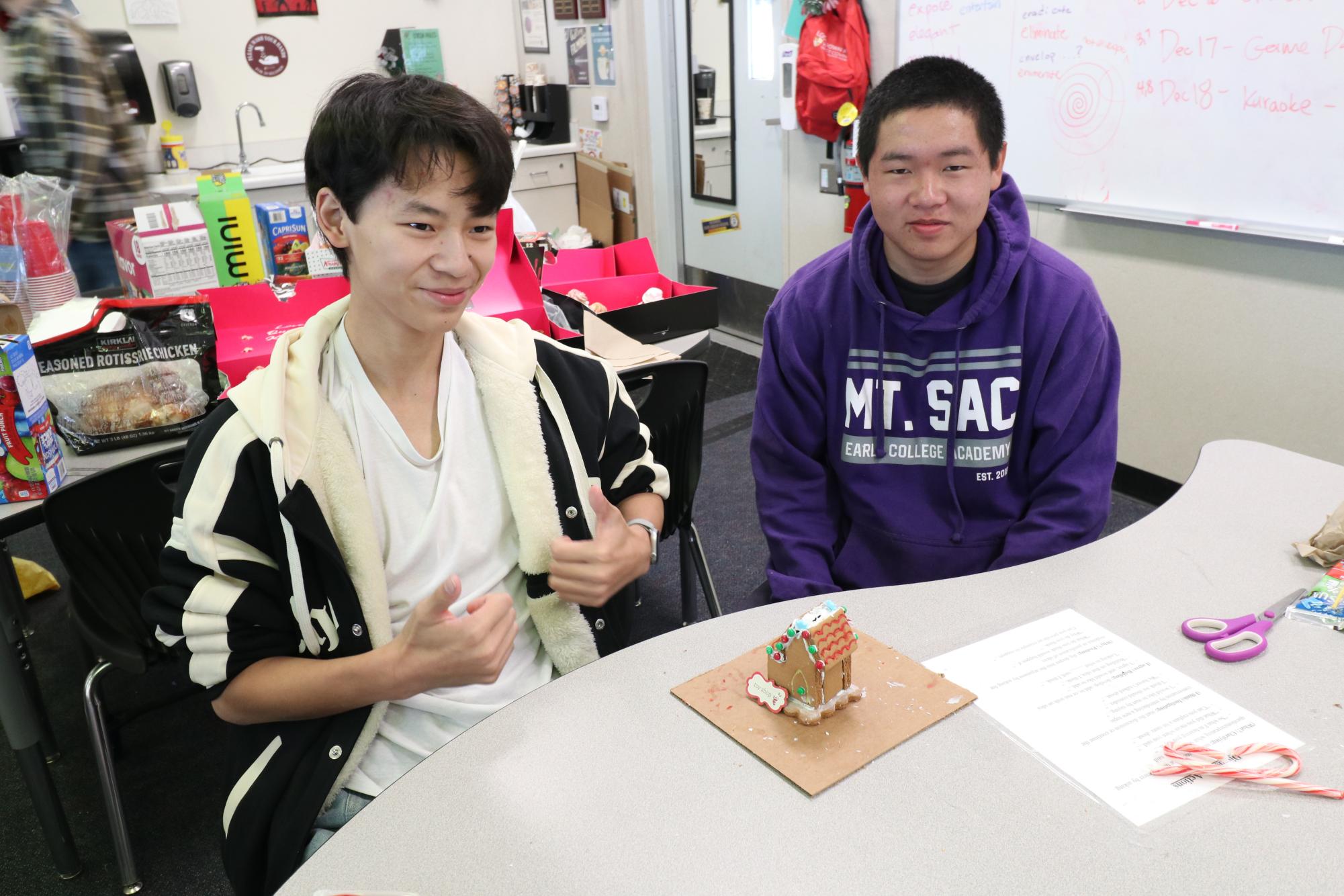 GALLERY: Annual Gingerbread Competition