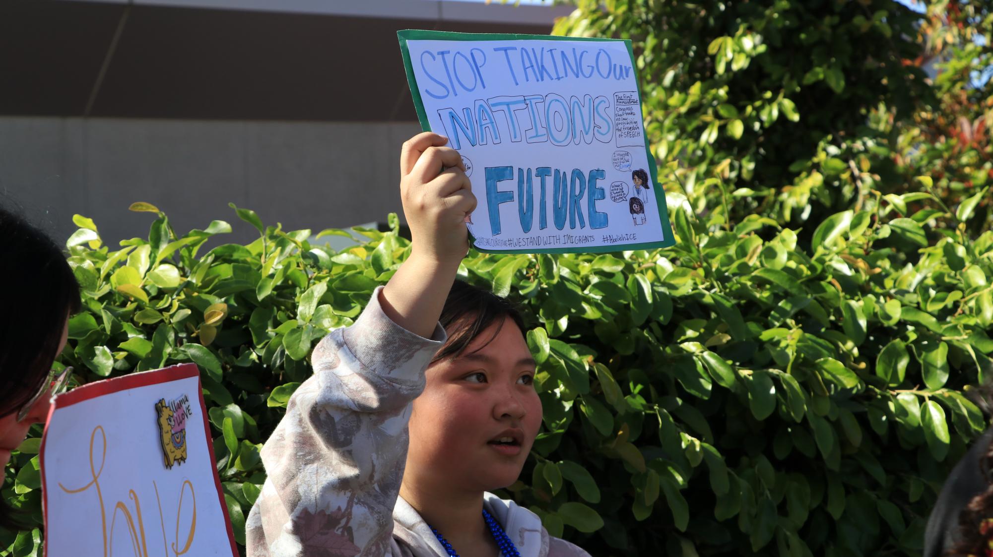 ‘We Like Our Ice Crushed:’ Students Protest Against ICE