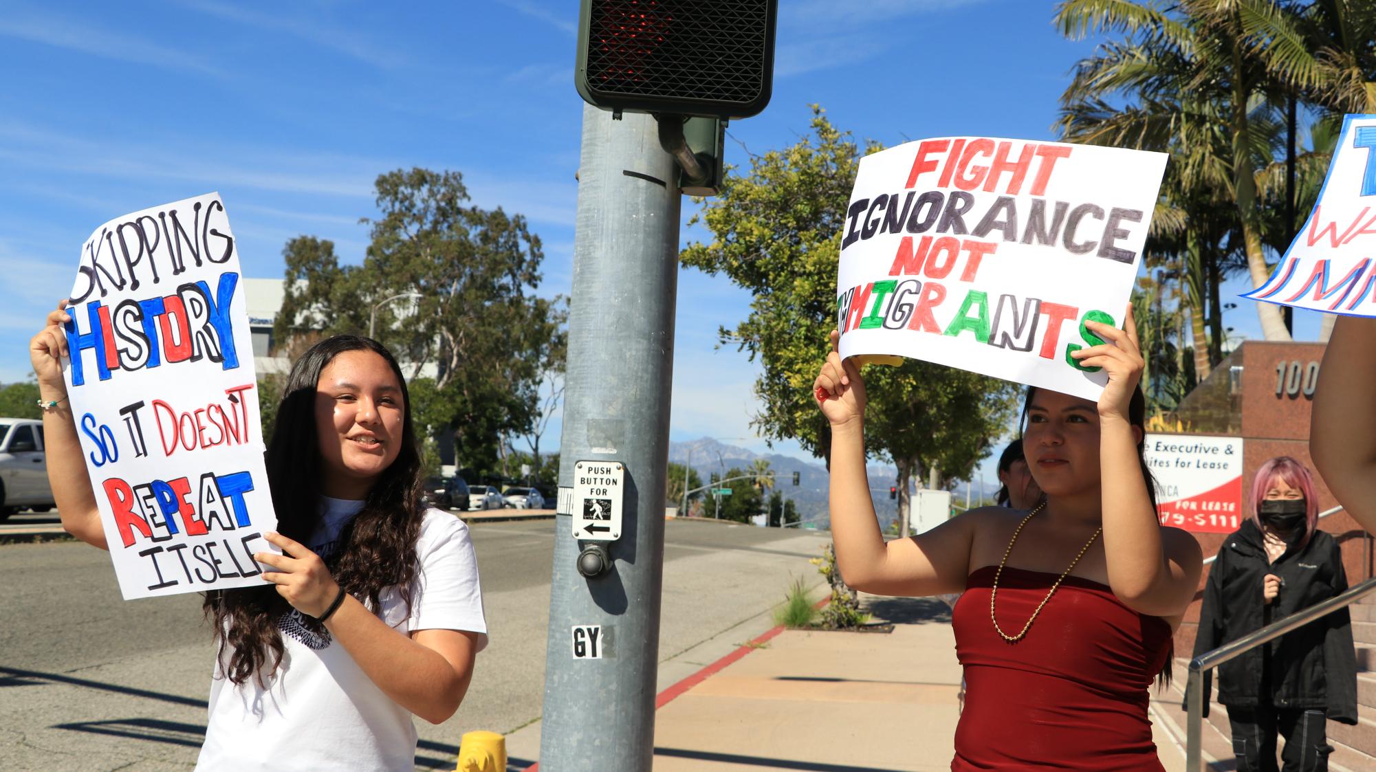 ‘We Like Our Ice Crushed:’ Students Protest Against ICE