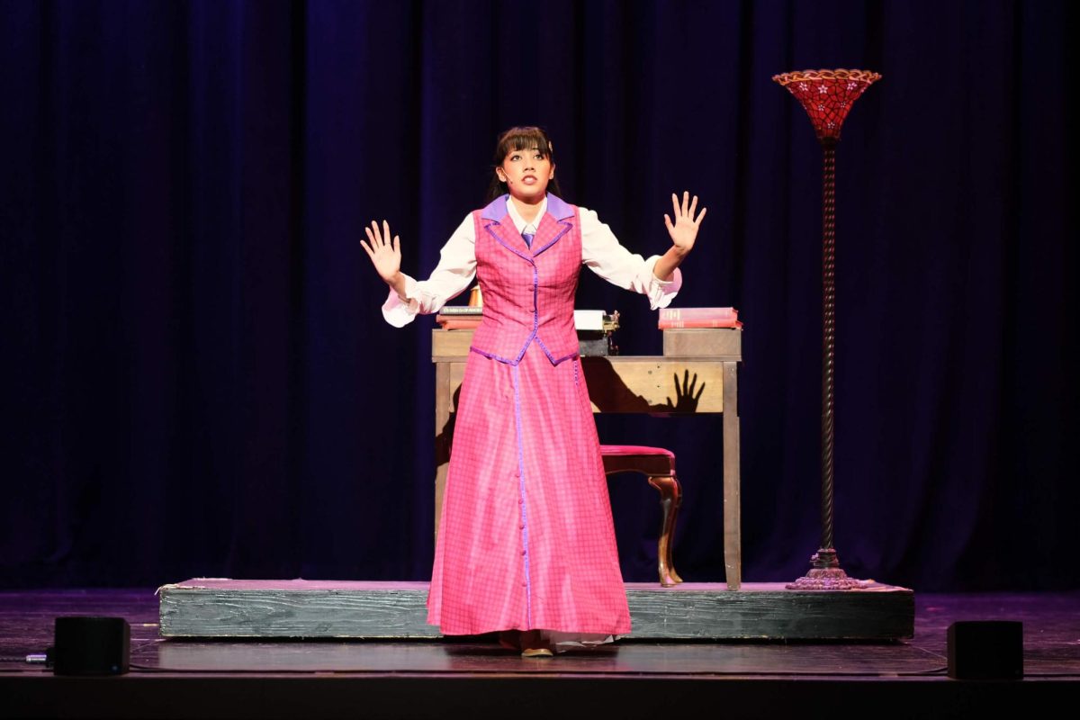 Lucy Padilla (11th), playing the lead heroine role of Katherine Plumber in the play the "Newsies".
