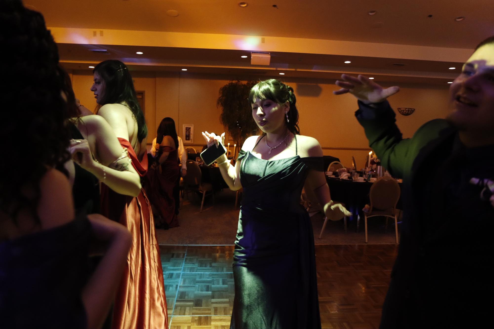 GALLERY: Prom Photos